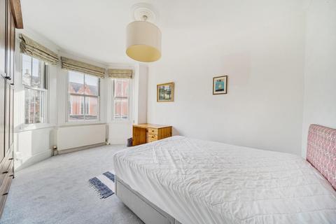 Flat B, 1 Cromford Road, London, SW18 1NZ