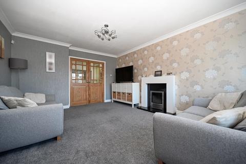 3 bedroom end of terrace house for sale, Greenacre Park Mews, Rawdon, Leeds