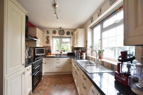 3 bedroom detached house for sale, Bramley Way, Ashtead KT21