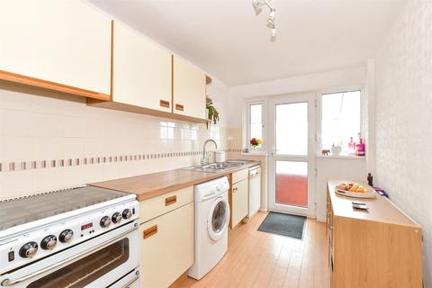 3 bedroom semi-detached house for sale, Greenwood Walk, Newport PO30