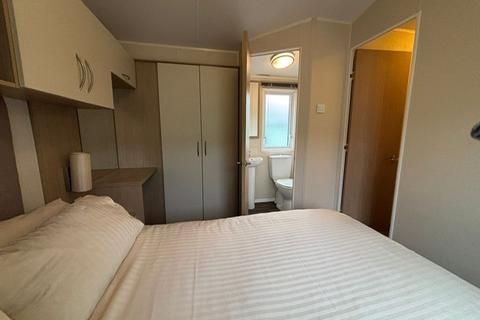 2 bedroom static caravan for sale, Hunters Quay Holiday Village