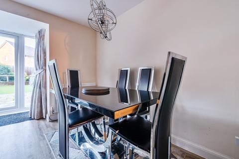 14 Front Home Close, Patchway, Bristol, BS34 5TY