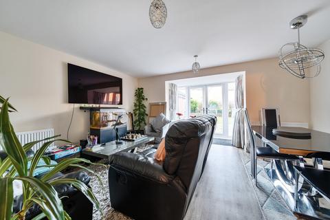 14 Front Home Close, Patchway, Bristol, BS34 5TY