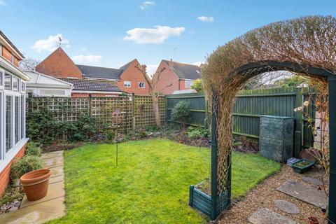 3 bedroom link detached house for sale, Youens Drive, Thame OX9