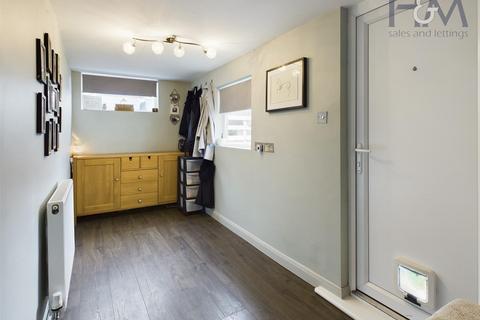 300 Archer Road, Stevenage, SG1 5HN