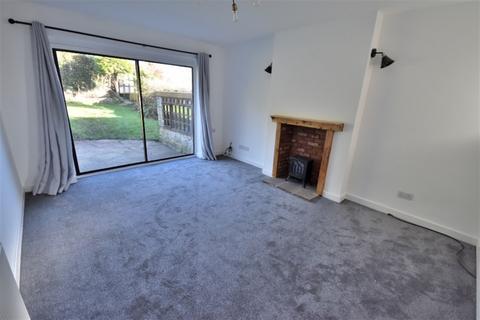 3 bedroom detached bungalow to rent, Milton Crescent, Gornal