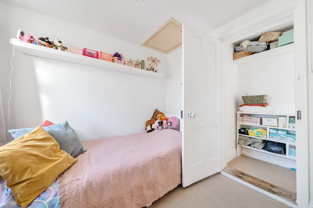 Bedroom Two (2)