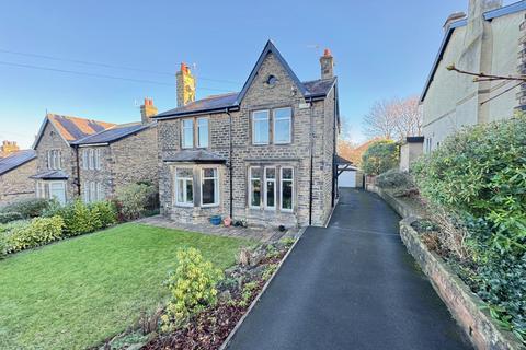 4 bedroom detached house for sale, Bankfield Drive, Nab Wood, Shipley, West Yorkshire