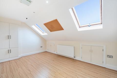 85 Headcorn Road, Thornton Heath, CR7 6JS