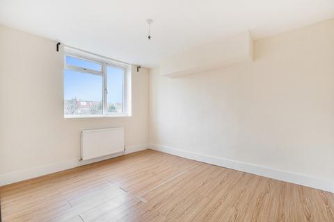 85 Headcorn Road, Thornton Heath, CR7 6JS