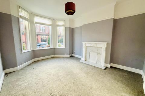 3 bedroom end of terrace house for sale, York Road, Bowdon, Altrincham