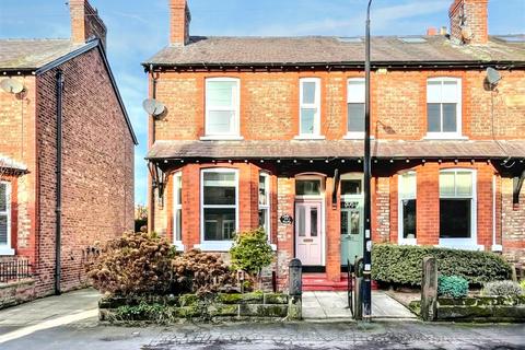 3 bedroom end of terrace house for sale, York Road, Bowdon, Altrincham