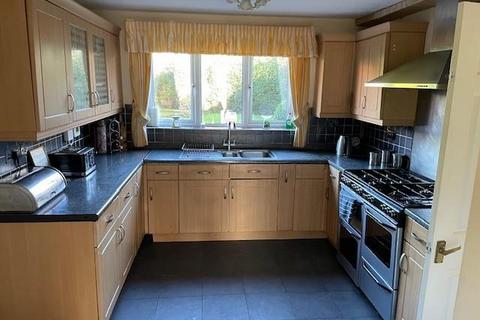 4 bedroom detached house for sale, Broadheath Drive, Shelfield