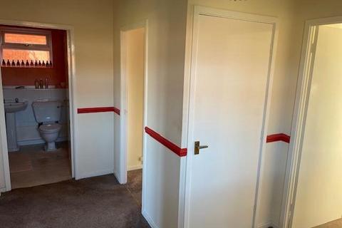 7 Broadheath Drive, Shelfield, Walsall, WS4 1TG