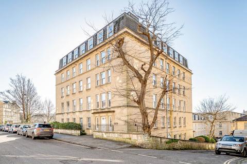 2 bedroom apartment to rent, Abbey Court, Edward Street