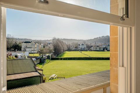 2 bedroom apartment to rent, Abbey Court, Edward Street