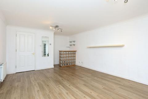 2 bedroom flat to rent, George Lane SE13