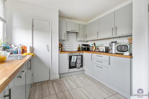 2 bedroom flat for sale, Days Mead, Hatfield, Hertfordshire, AL10