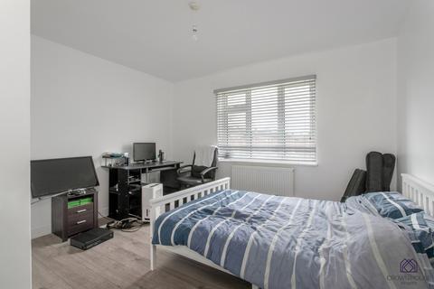 2 bedroom flat for sale, Days Mead, Hatfield, Hertfordshire, AL10