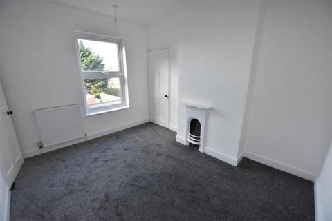 3 bedroom terraced house to rent, Union Street, Kettering