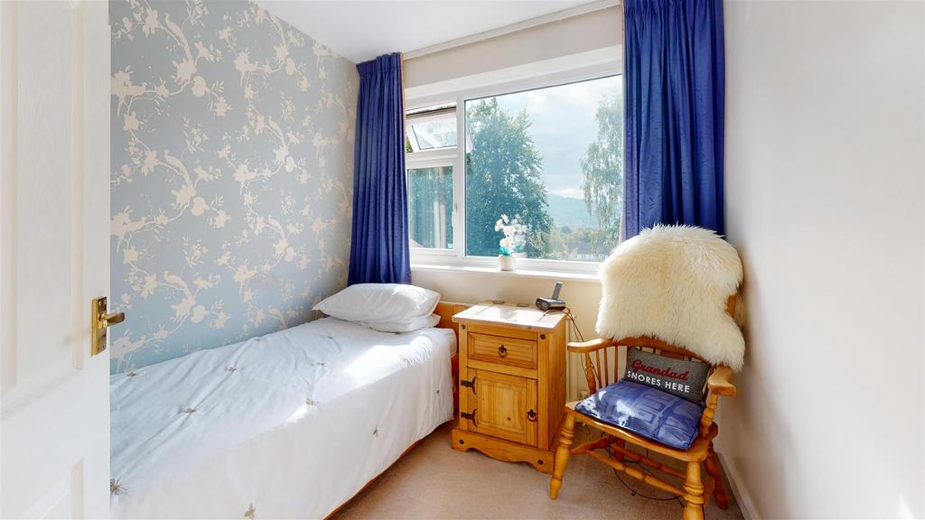 75-St-Richards-Road-Bedroom.jpg