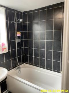 2 bedroom flat to rent, Simonside Terrace, Newcastle Upon Tyne