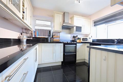 45 Burwell Meadow, Witney, OX28 5JG