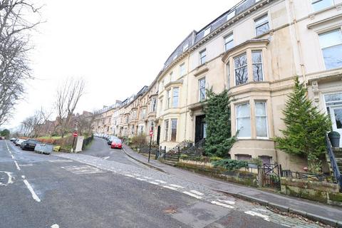 2 bedroom flat to rent, Botanic Crescent, Glasgow, G20