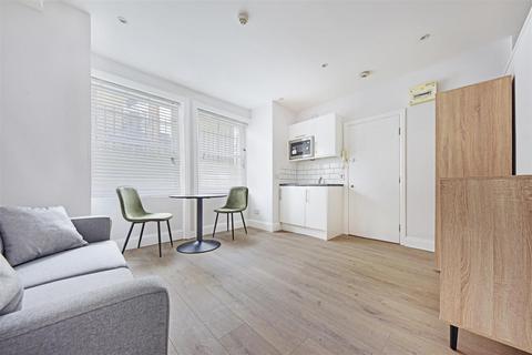 1 bedroom flat to rent, Stanwick Road, London W14