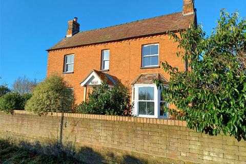 3 bedroom detached house for sale, Downfield Lane, Tewkesbury GL20