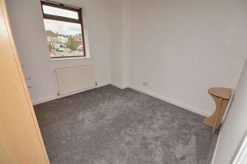 1 bedroom apartment to rent, Low Street, Sherburn In Elmet, LS25