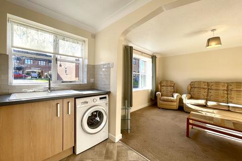 2 bedroom flat for sale, Lucena Court, The Brickfields, Stowmarket, IP14