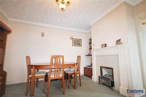 2 bedroom semi-detached house for sale, Meadow Walk, Tadworth KT20