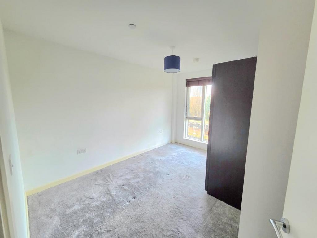 Bedroom 1.jpeg