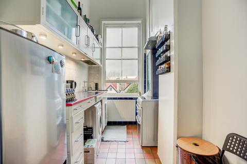 2 bedroom flat for sale, Norfolk Terrace, Brighton, BN1