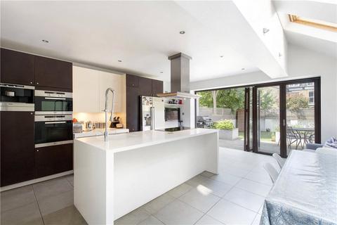 4 bedroom terraced house for sale, Fernside Road, London, SW12