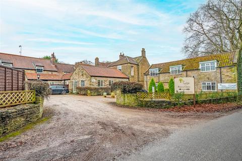 28 bedroom detached house for sale, Moor Lane, East Ayton, Scarborough