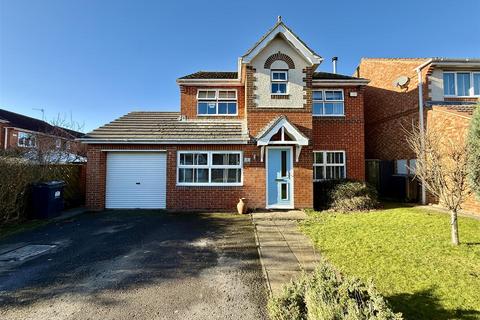 4 bedroom detached house for sale, Gilderdale Close, Faverdale, Darlington