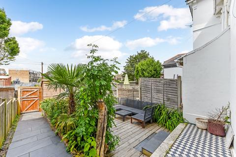 4 bedroom terraced house for sale, Brandon Road, Southsea