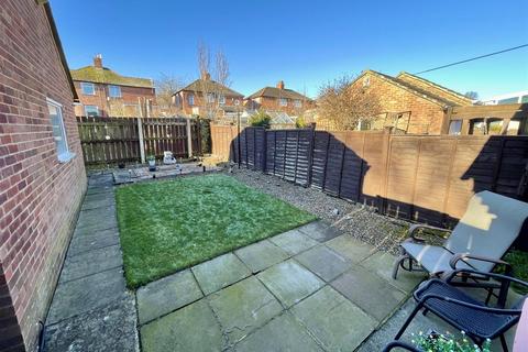 2 bedroom bungalow for sale, Bellburn Lane, Darlington