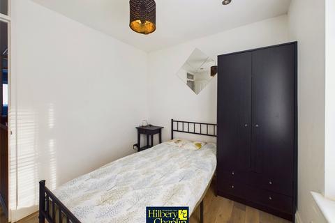 3 Brampstead, Basildon, SS15 6QU