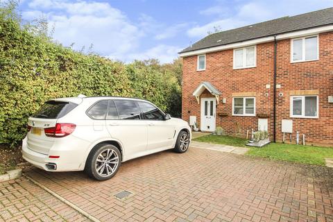 3 bedroom end of terrace house for sale, The Ridings, Hemel Hempstead HP2