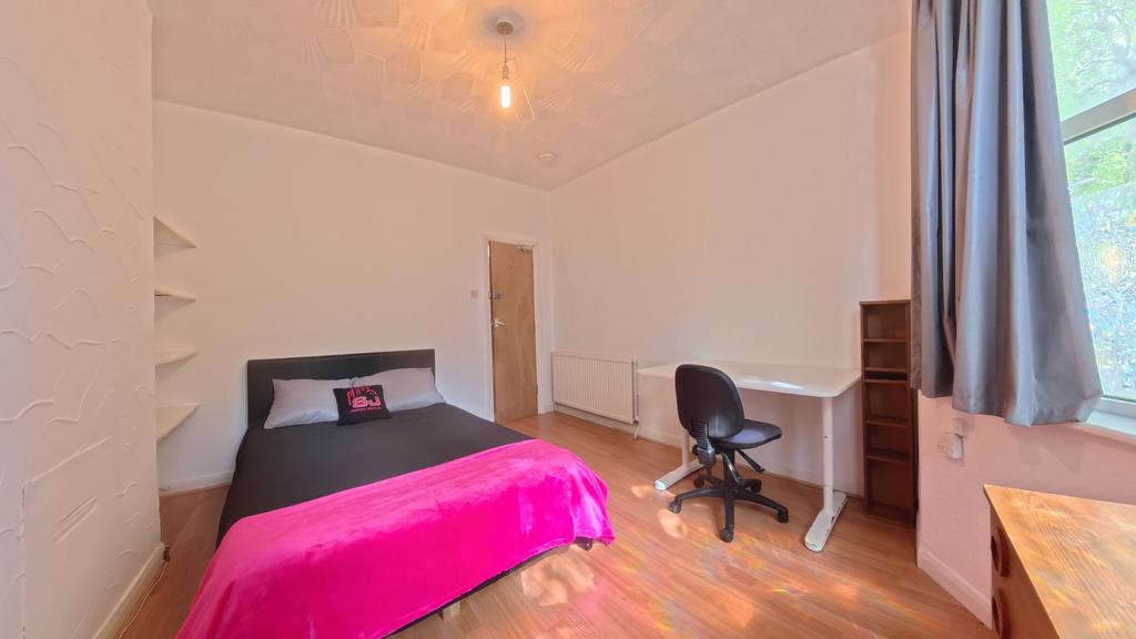 House in Brighton, Round Hill - View 4
