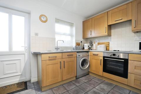 2 bedroom end of terrace house for sale, Main Street, Deighton, York