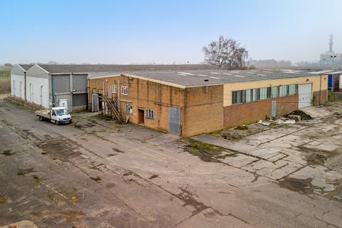 Industrial unit to rent, West Marsh Road, Spalding PE11