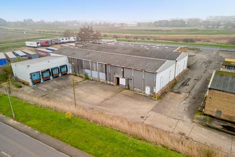 Industrial unit to rent, West Marsh Road, Spalding PE11