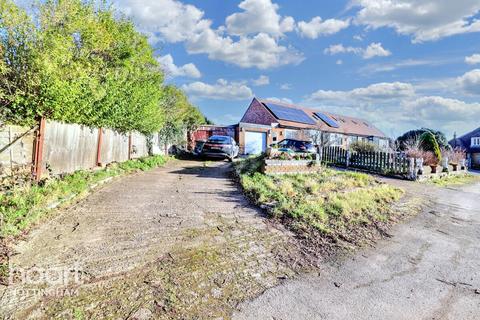 2 bedroom bungalow for sale, Besecar Close, Gedling