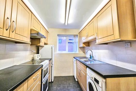 2 bedroom apartment for sale, St. Dunstan Close, Church Stretton SY6