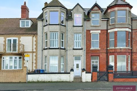 2 bedroom apartment for sale, Flat 2, 15 Marine Drive, Rhyl, LL18 3AU