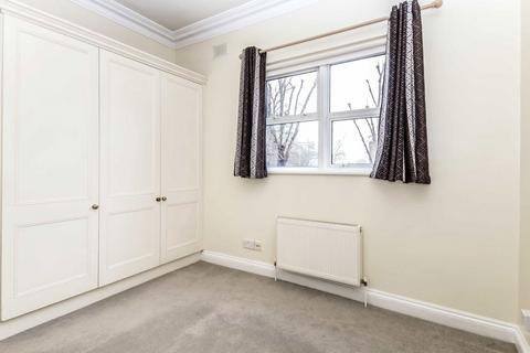 1 bedroom flat to rent, Grange Road, London W4